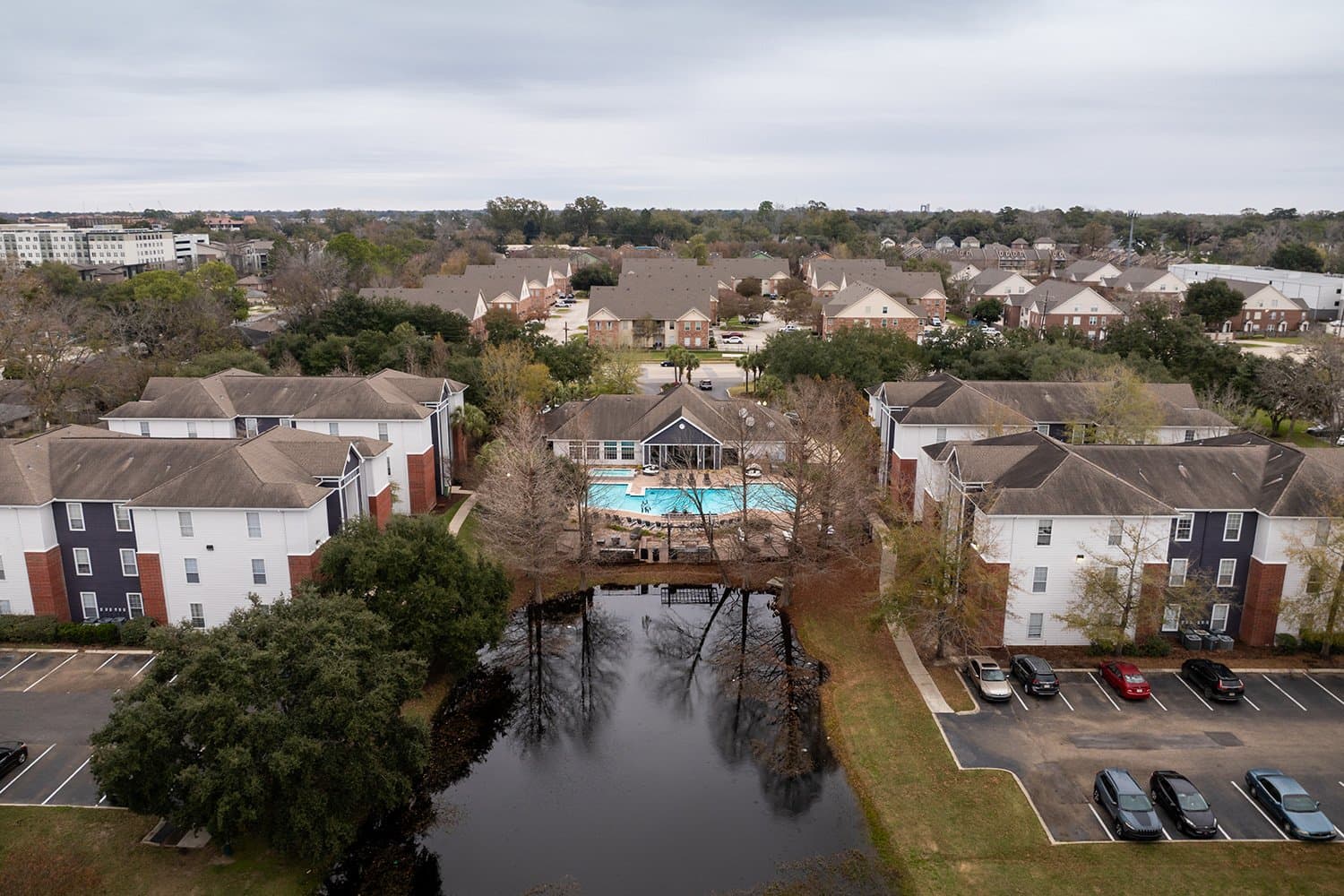 Exterior-and-Drone—RBS—The-Oliver-0525